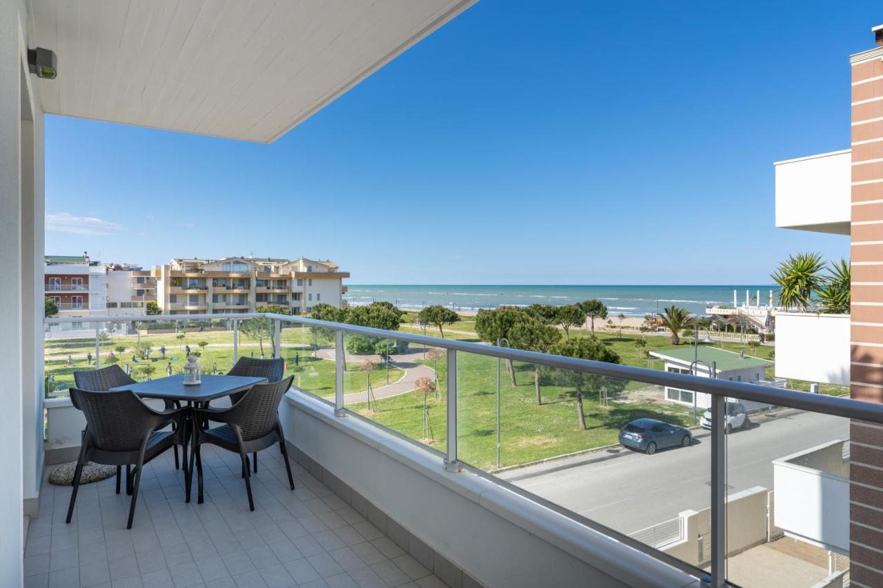 Aparthotel Residenze Roscioli Roseto Degli Abruzzi Zewnętrze zdjęcie