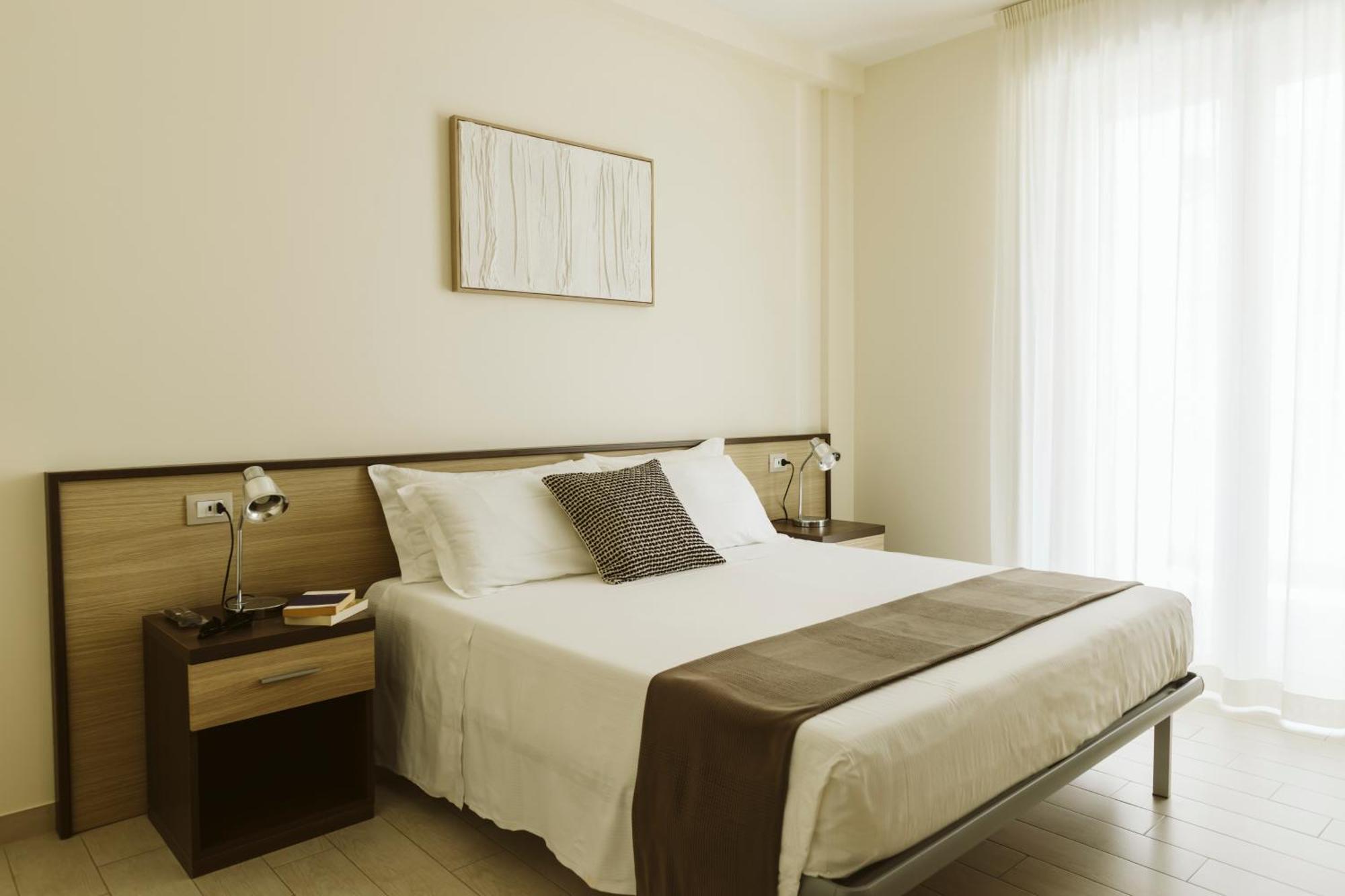 Aparthotel Residenze Roscioli Roseto Degli Abruzzi Zewnętrze zdjęcie